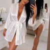 Chiara Petrova, affascinante escort lusso a Foggia, seta sulla pelle