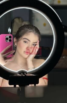 Foto di copertina di Maya Barros