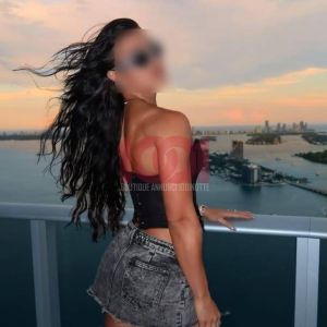 Cloe de Santis - Escort di Lusso italiana a Roma