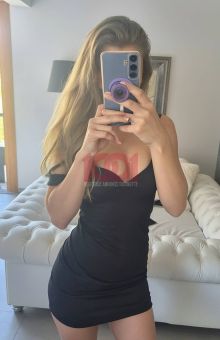 Copertina di Vivi Velvet